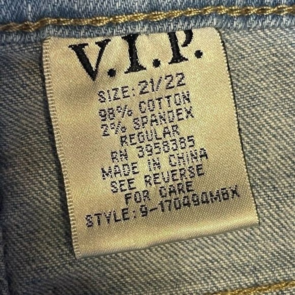 VIP Jeans Distressed Frayed Raw Hem Denim Shorts Size 21/22 - Picture 5 of 8